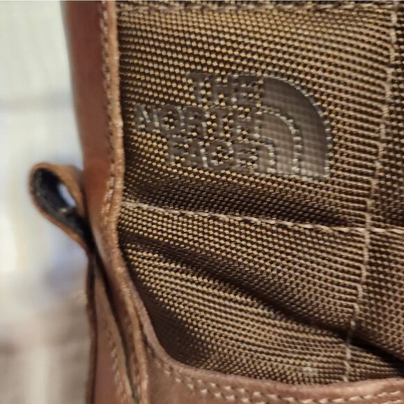 The North Face snow winter rain waterproof Primaloft boots - Picture 6 of 9